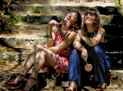 Andrea Cuesta y Maru Silva: ‘En el cuidado de la piel, el primer paso es la limpieza, seguido de una buena hidratación.’